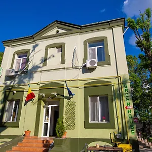  Pensiune House